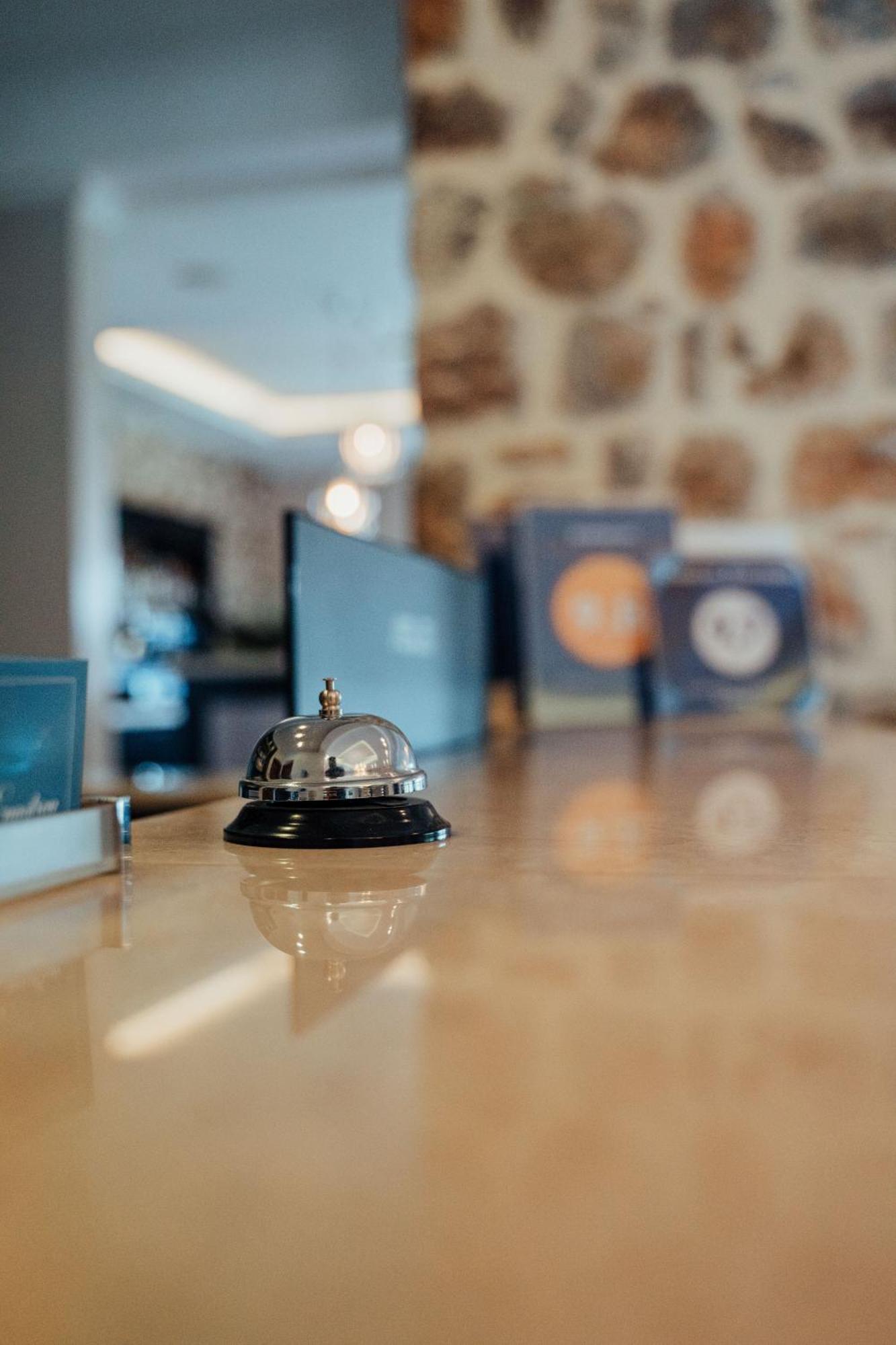 Enastron View Hotel Кастория Экстерьер фото