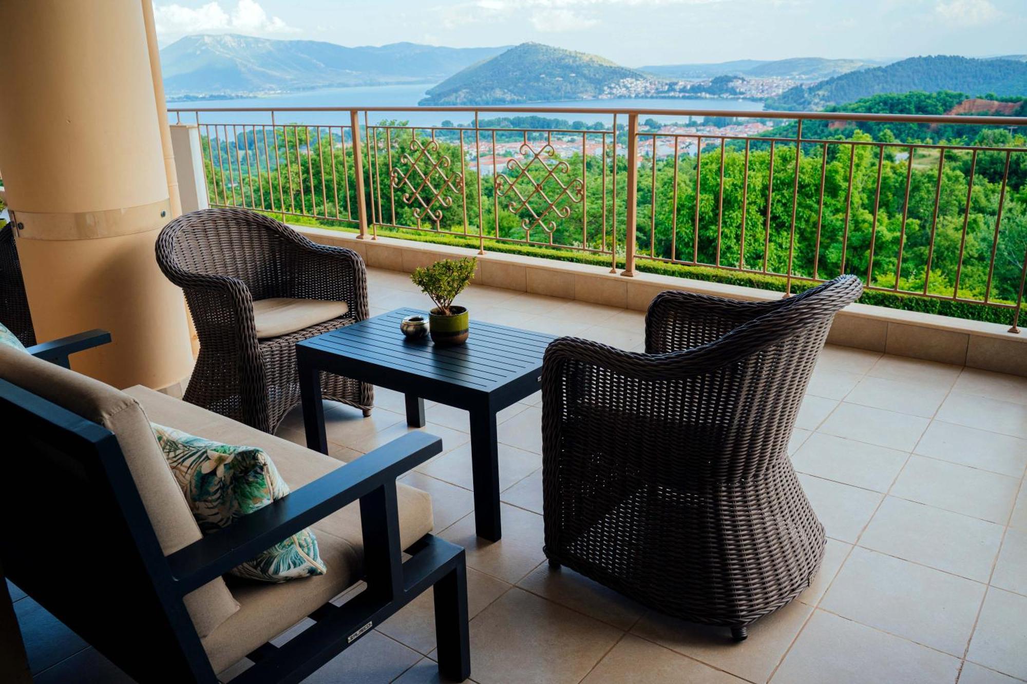 Enastron View Hotel Кастория Экстерьер фото