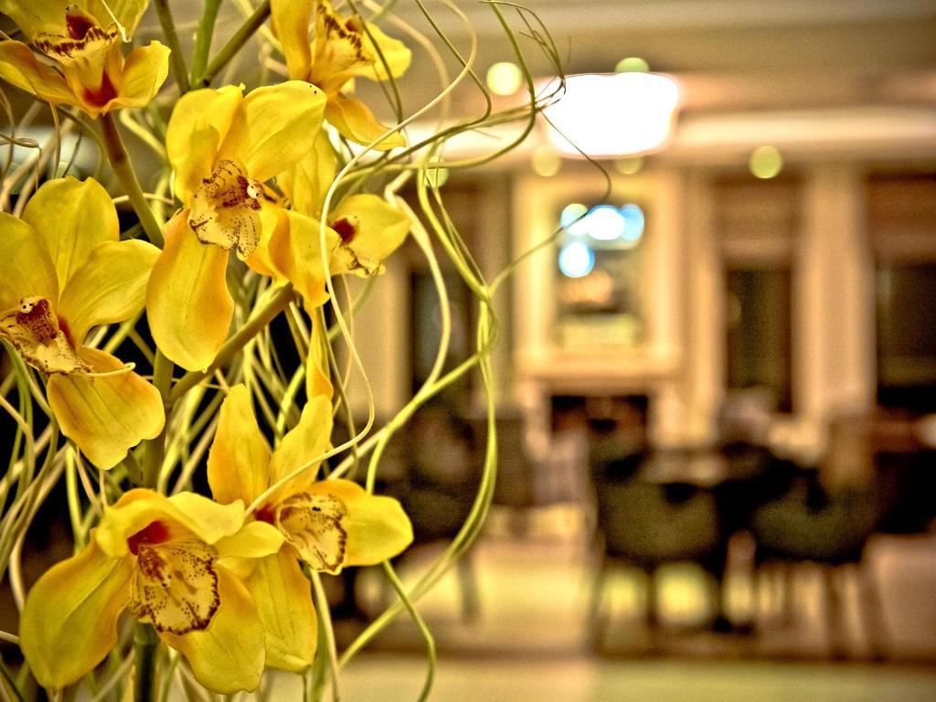 Enastron View Hotel Кастория Экстерьер фото